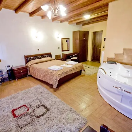 Toitos Bed & Breakfast
