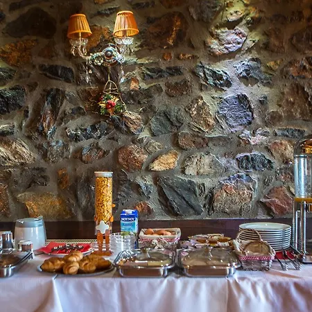 Toitos Couette-café Agios Athanasios (Pella)